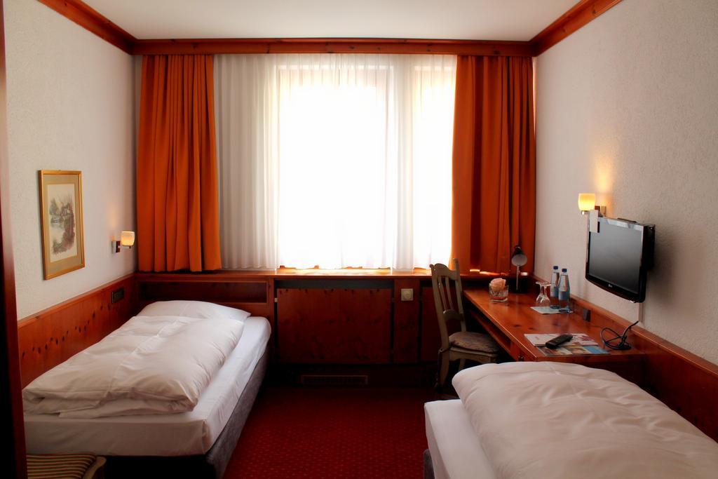 Steichele Hotel & Weinrestaurant Núremberg Habitación foto