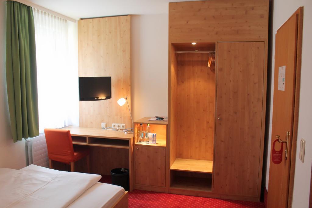 Steichele Hotel & Weinrestaurant Núremberg Habitación foto
