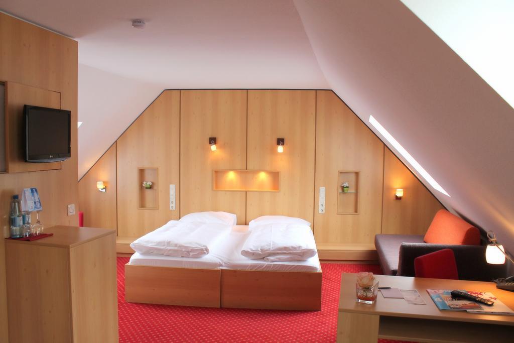 Steichele Hotel & Weinrestaurant Núremberg Habitación foto