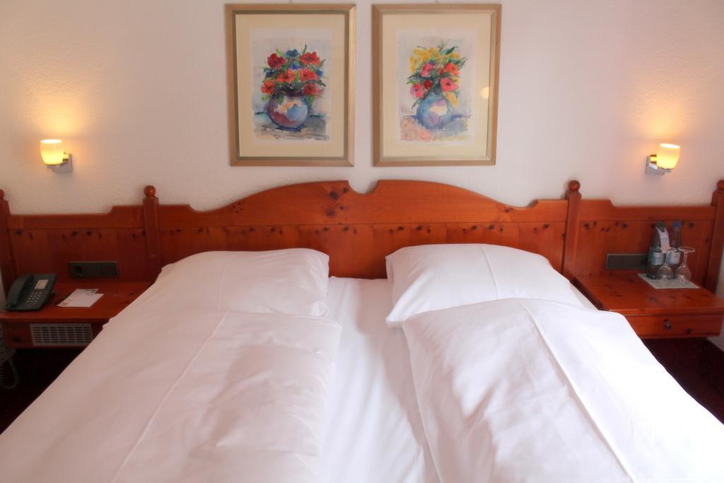 Steichele Hotel & Weinrestaurant Núremberg Habitación foto